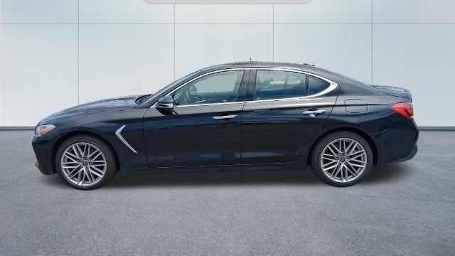 2021 Genesis G70 2.0T