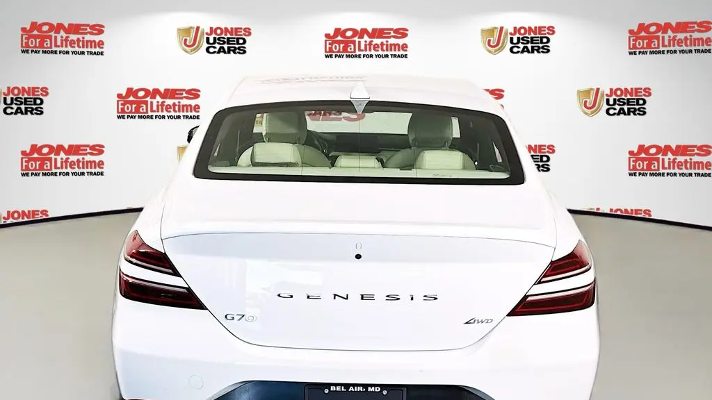 2026 Genesis G70 2.5T Standard