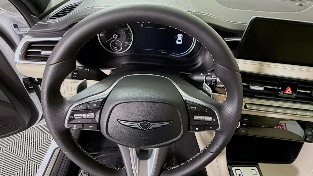 2026 Genesis G70 2.5T Standard