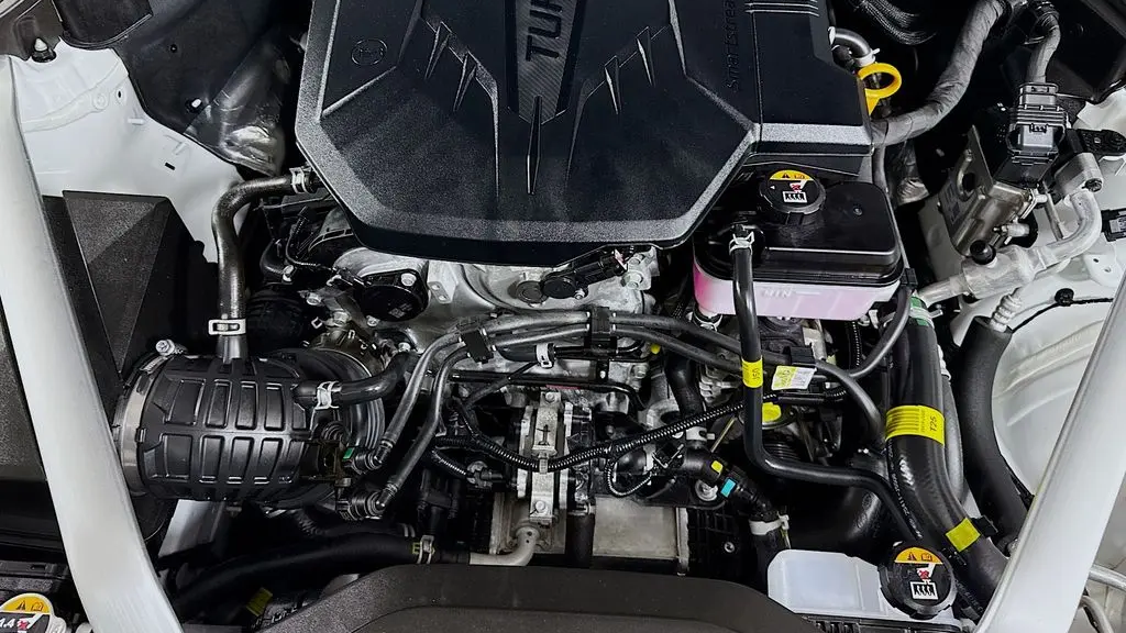 2026 Genesis G70 2.5T Standard