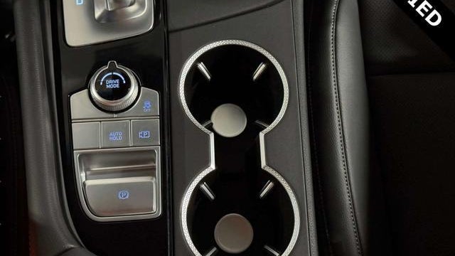 2026 Genesis G70 2.5T Standard