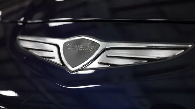 2026 Genesis G70 2.5T Standard