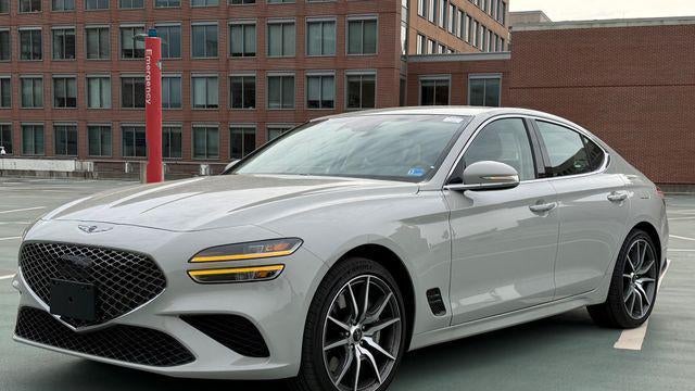 2026 Genesis G70 2.5T Standard