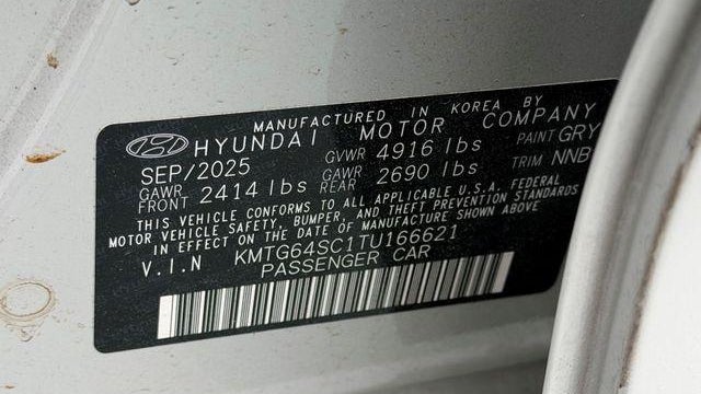 2026 Genesis G70 2.5T Standard