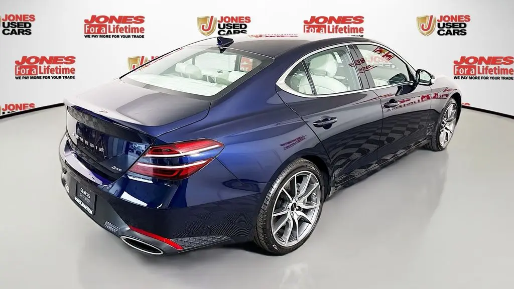 2026 Genesis G70 2.5T Standard