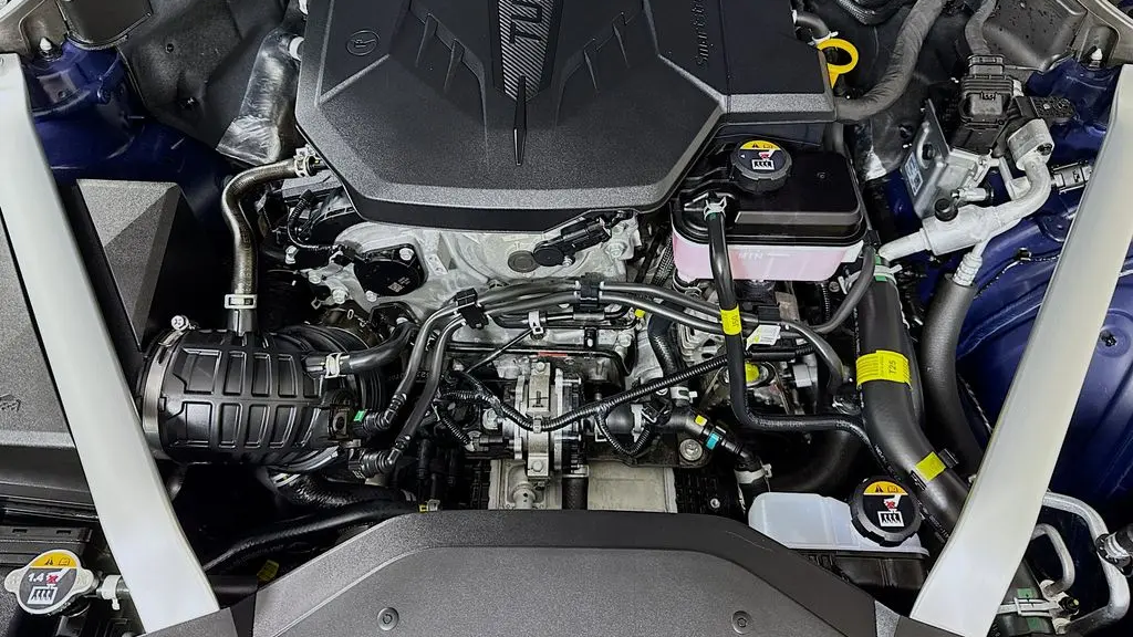2026 Genesis G70 2.5T Standard