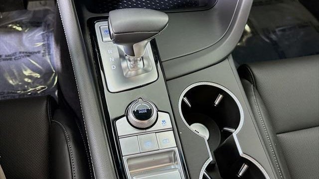 2026 Genesis G70 2.5T Standard