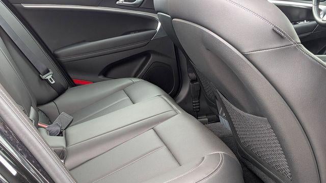 2026 Genesis G70 2.5T Standard