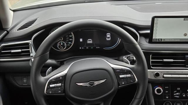 2026 Genesis G70 2.5T Standard