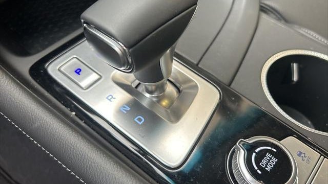 2026 Genesis G70 2.5T Standard