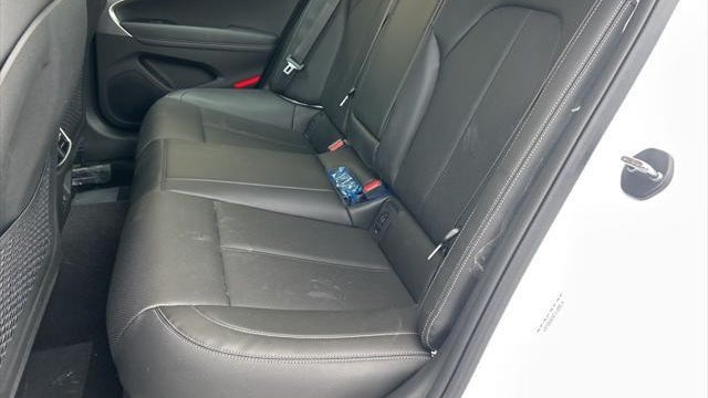 2026 Genesis G70 2.5T Standard