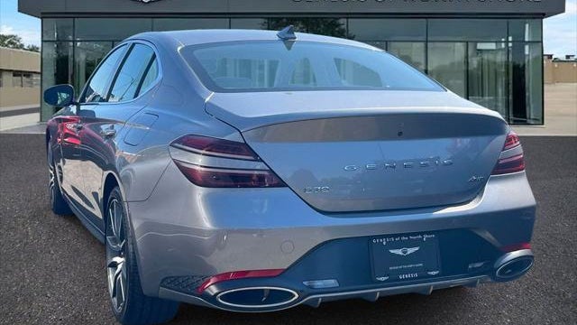 2026 Genesis G70 2.5T Standard