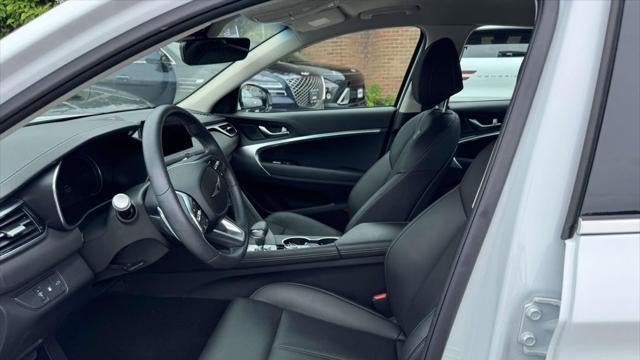 2026 Genesis G70 2.5T Standard
