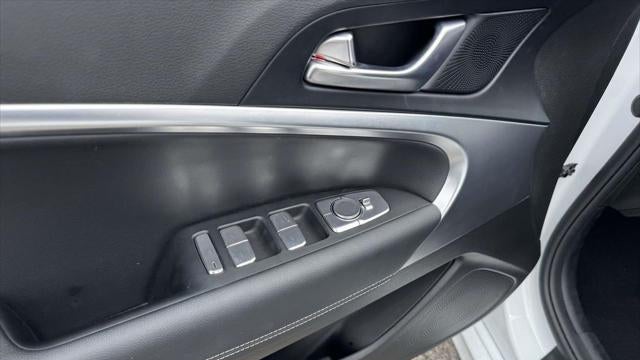 2026 Genesis G70 2.5T Standard
