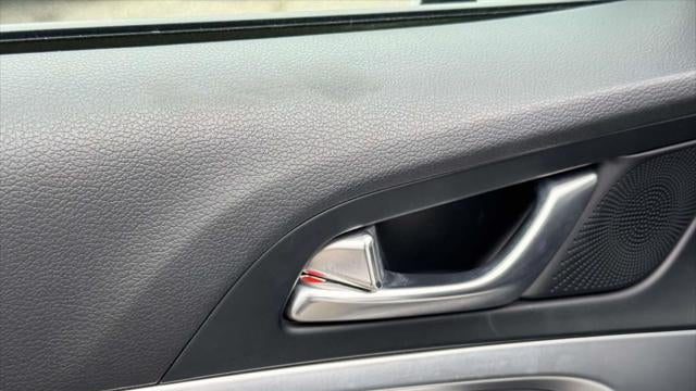 2026 Genesis G70 2.5T Standard