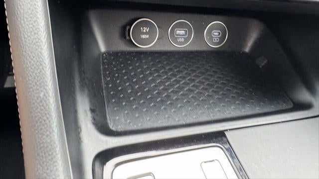 2026 Genesis G70 2.5T Standard
