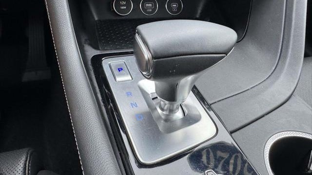 2026 Genesis G70 2.5T Standard