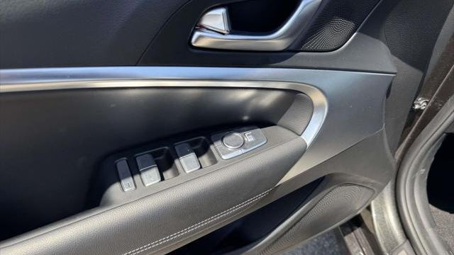 2026 Genesis G70 2.5T Standard