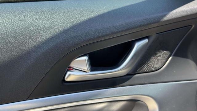 2026 Genesis G70 2.5T Standard