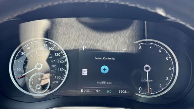 2026 Genesis G70 2.5T Standard