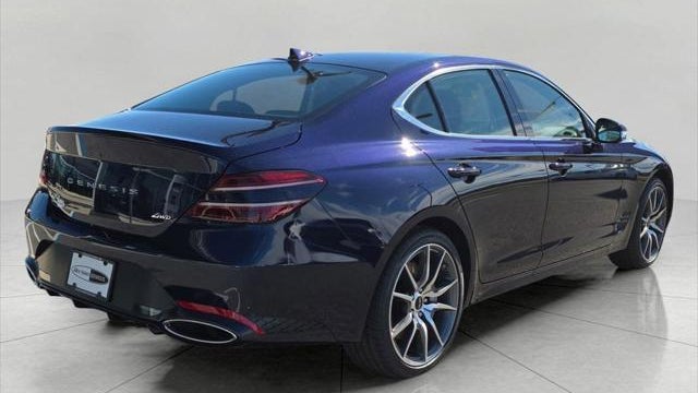 2026 Genesis G70 2.5T Standard