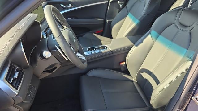 2026 Genesis G70 2.5T Standard