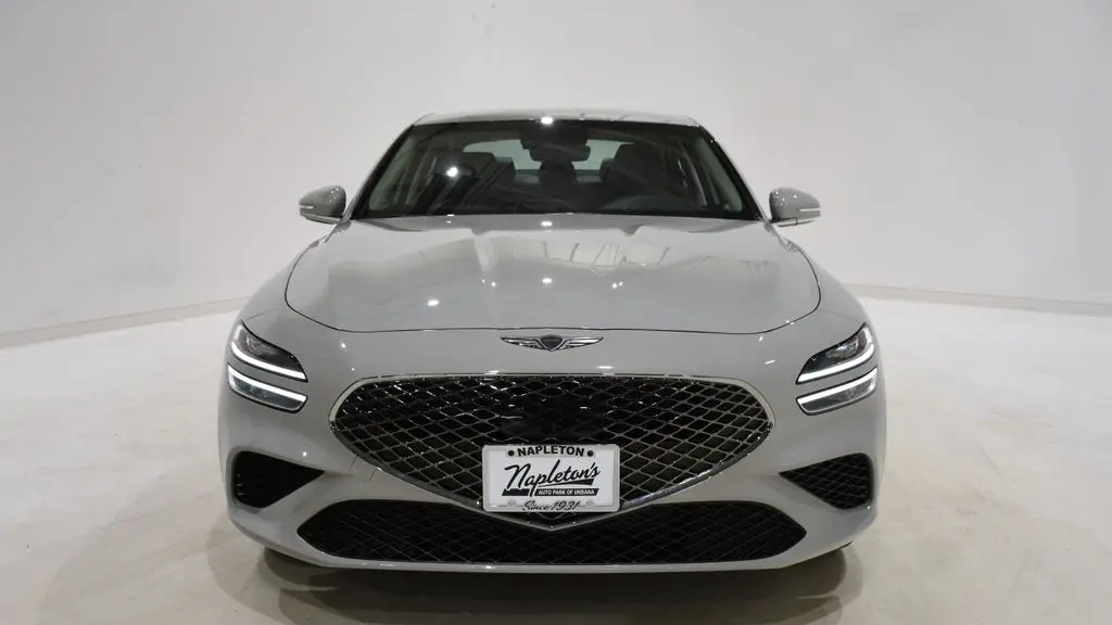 2026 Genesis G70 2.5T Standard