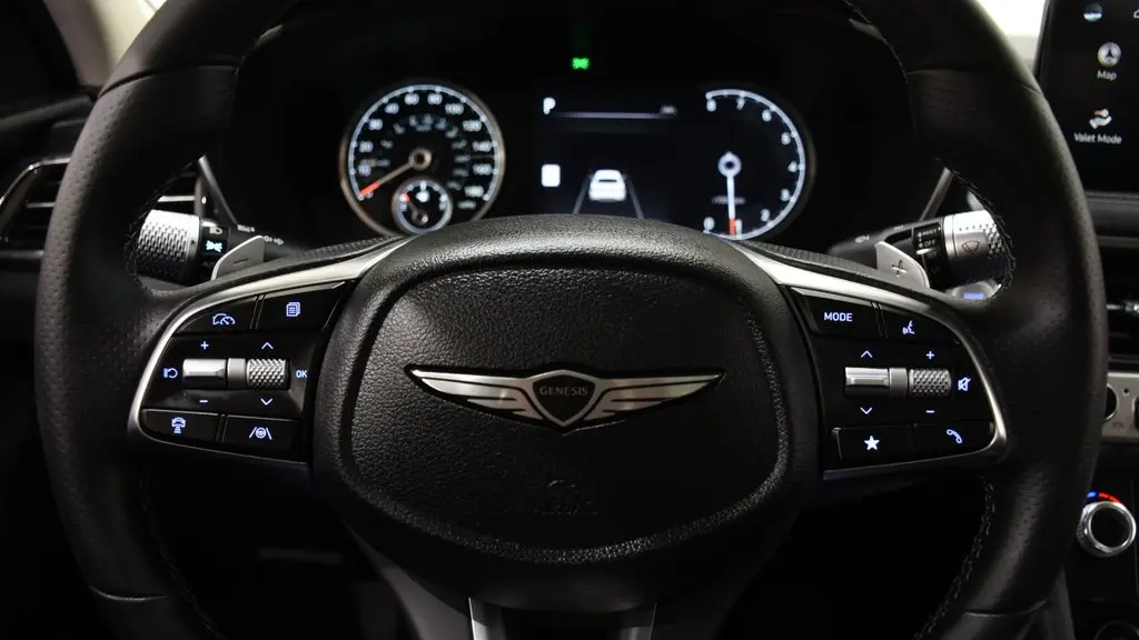 2026 Genesis G70 2.5T Standard