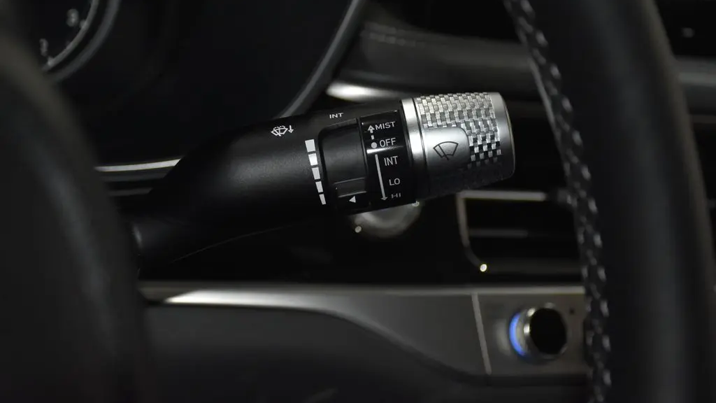 2026 Genesis G70 2.5T Standard