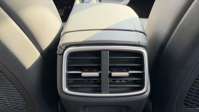 2026 Genesis G70 2.5T Standard