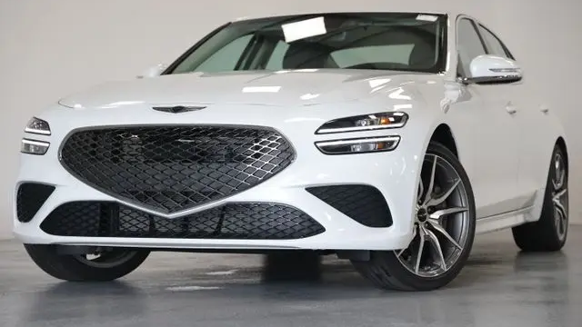 2026 Genesis G70 2.5T Standard
