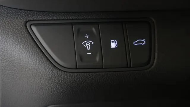 2026 Genesis G70 2.5T Standard