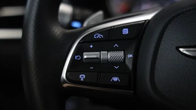 2026 Genesis G70 2.5T Standard