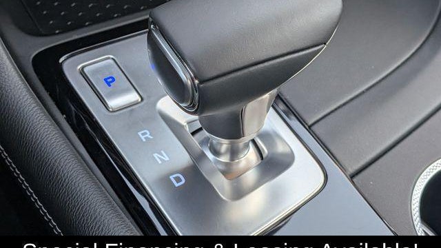 2026 Genesis G70 2.5T Standard