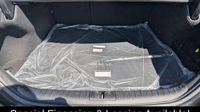 2026 Genesis G70 2.5T Standard