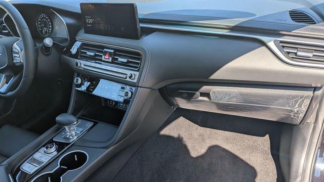 2026 Genesis G70 2.5T Standard
