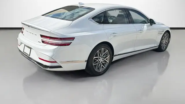 2026 Genesis G80 2.5T