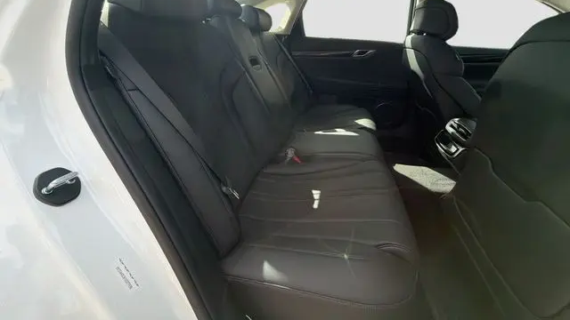 2026 Genesis G80 2.5T