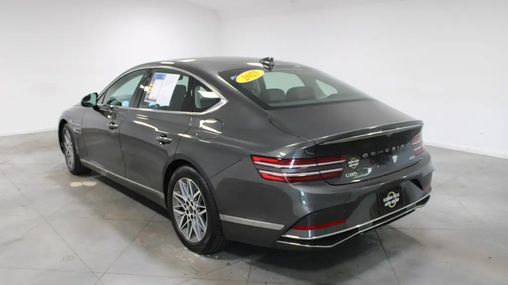 2025 Genesis G80 2.5T