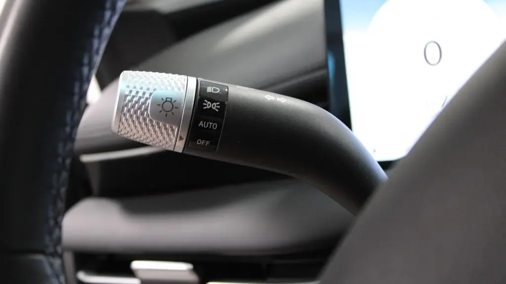 2025 Genesis G80 2.5T