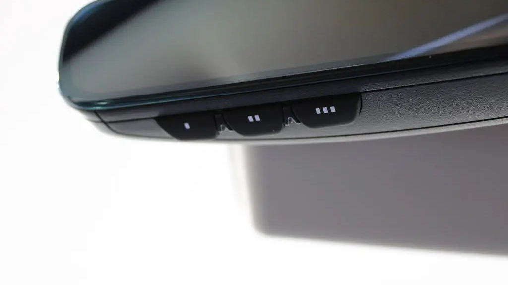 2025 Genesis G80 2.5T