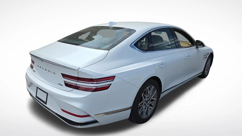 2025 Genesis G80 2.5T