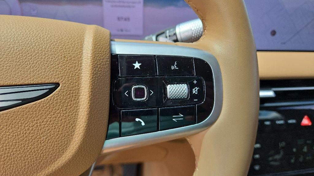 2025 Genesis G80 2.5T