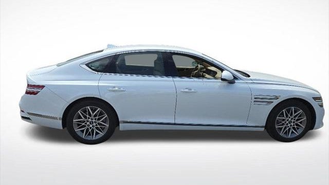 2025 Genesis G80 2.5T