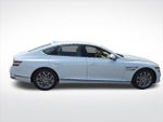2025 G80 Thumbnail 2