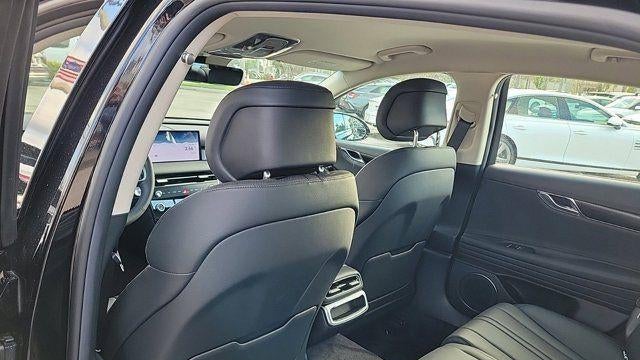 2025 Genesis G80 2.5T