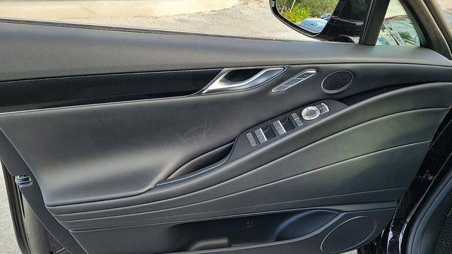2025 Genesis G80 2.5T