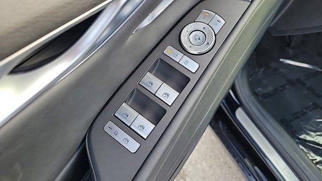 2025 Genesis G80 2.5T