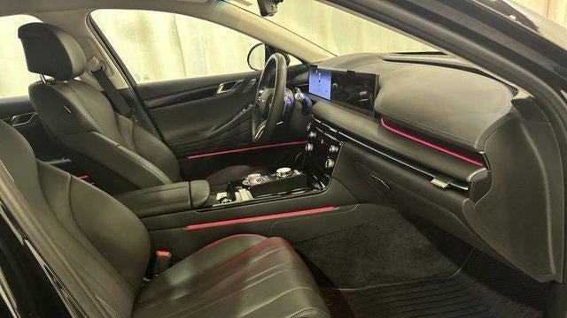 2025 Genesis G80 2.5T