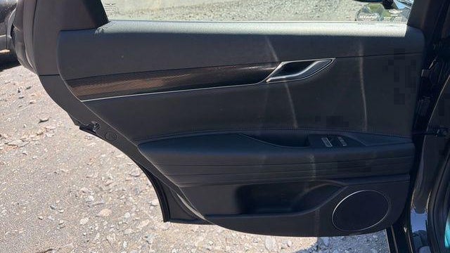 2026 Genesis G80 2.5T
